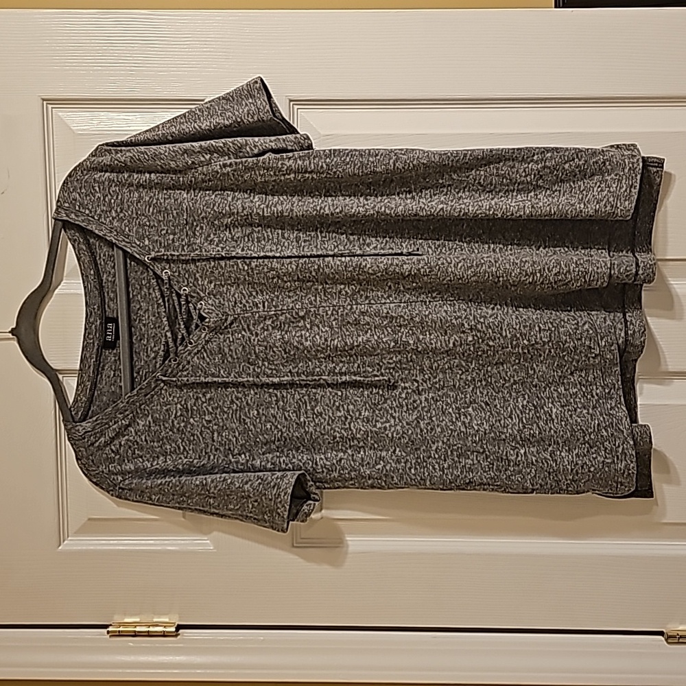 A.n.a Dark gray short sleeve lace top blouse, XL
